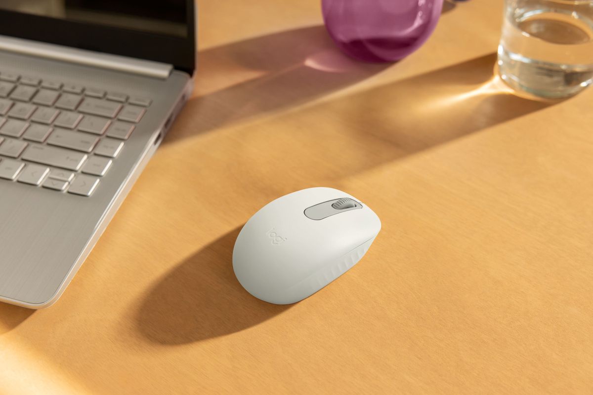 Logitech M196 Bluetooth Mouse With 1000 DPI Tracking (2 Year Warranty, Parallel Import)