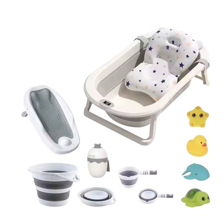 Babies-Up New Born Foldable Bath Tub With Attachments Bucket and Spoon