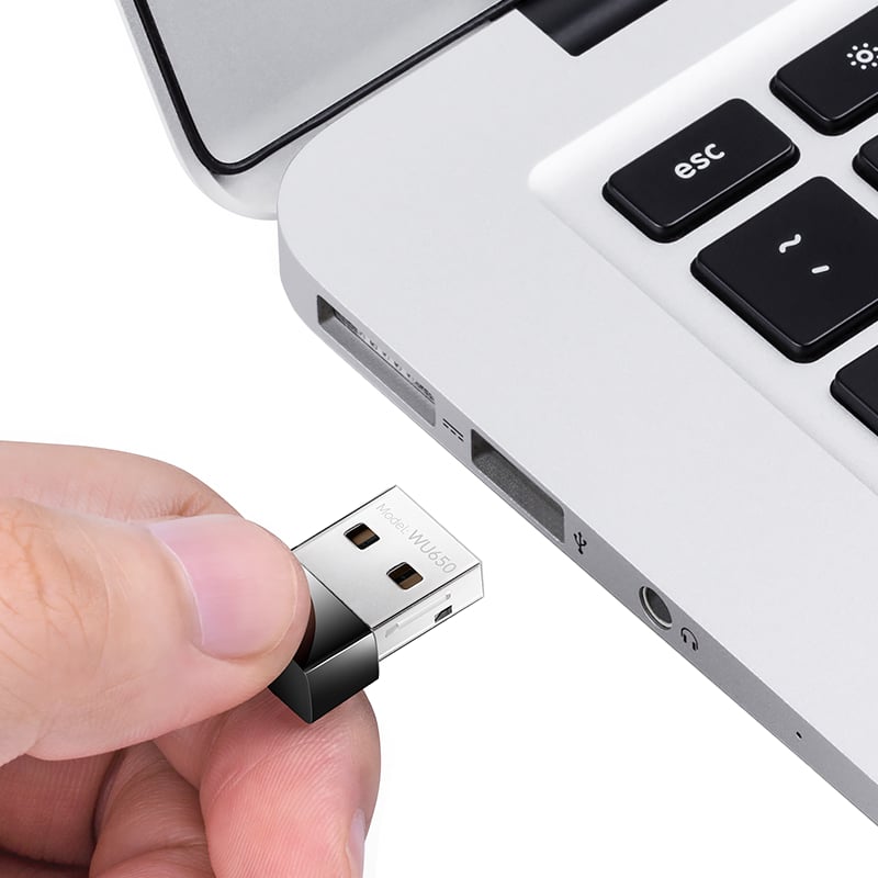 Stay connected with the Cudy WU650 650Mbps Wi-Fi Dual Band USB Adapter. Designed for efficiency and performance, this compact-sized Wi-Fi adapter is lightweight, sleek and portable. It features a USB 2.0 connection and comes with the latest Wi-Fi standard – 802.11ac. This allows the Cudy WU650 to run applications at triple the speed of the 802.11n devices.
It also comes with selectable dual-band technology, giving you access to 2.4GHz and 5Ghz network bands. The 2.4GHz band provides extremely long-range pe