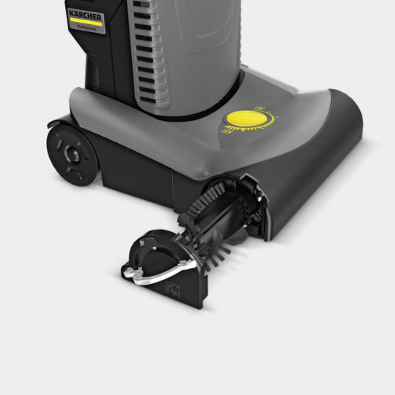 Karcher CV 30/1 Upright Brush-Type Vacuum Cleaner
The upright brush-type vacuum cleaner CV 30/1 impresses with a patented centrifugal coupling, 3-way filter system, tool-free brush replacement and time-saving power cable quick-change system.
The Kärcher CV 30/1 Upright Brush-Type Vacuum Cleaner impresses with a patented centrifugal coupling, 3-way filter system, tool-free brush replacement and time-saving power cable quick-change system.