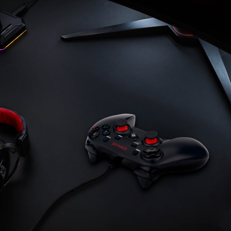 REDRAGON SATURN Wired X/D-input(Digital/Analog) PC Controller Black.