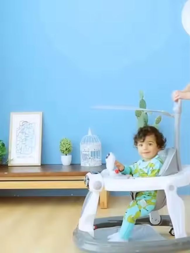 Babies-Up Folding Learning Walker Multi-Purpose Anti-Rollover With Music