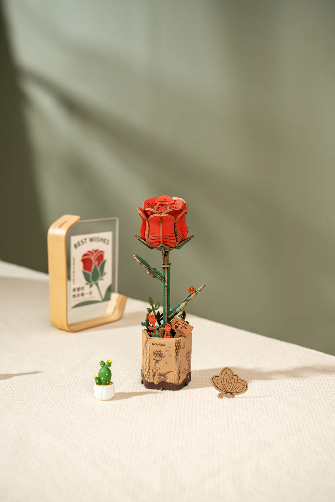 Robotime Red Rose Flower Bouquet Series DIY 3D Wooden Puzzle