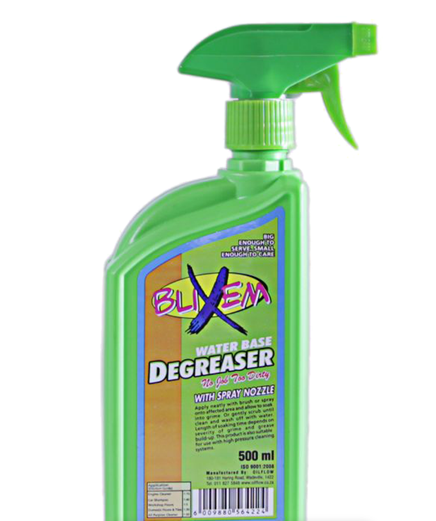 • Engine Degreaser, water based
Blixem is a powerful water-based degreaser designed for the quick and easy removal of grease, grime and oil deposits in most industrial, automotive and domestic applications. The alkaline solution cuts through dirt, making it easy to remove with less scrubbing.
Biodegradable | Cleans without hard scrubbing | Doesn’t attack seals or rubber | Non-flamable
Ideal uses are: Engines|Cars|Workshop floors|Domestic floors and tiles|Machinery
What's in the box
1XBlixem Trigger Spra