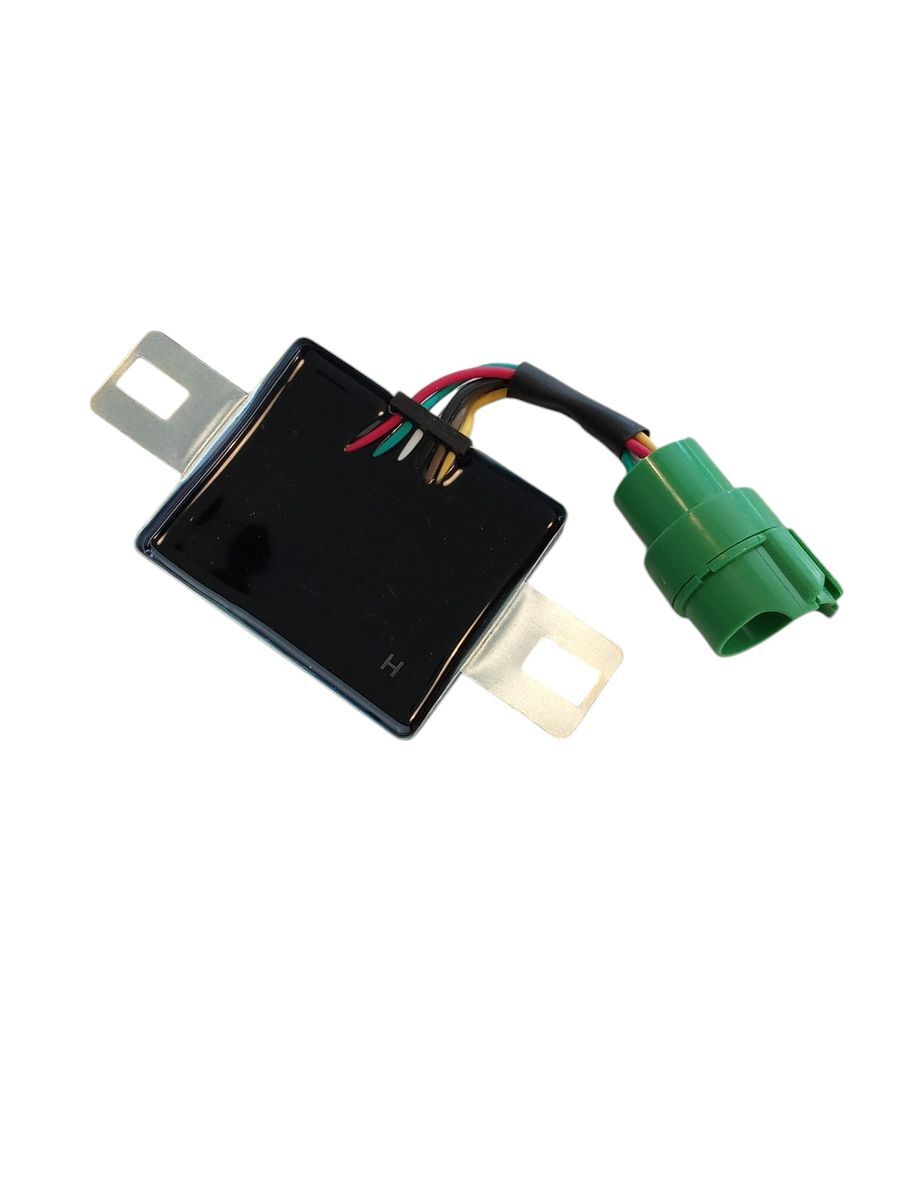 Car Regulator Toyota Hiace/Hilux Venture ( Round Plug )

The regulator for the Toyota Hiace, Hilux, and Venture with a round plug is a critical component in the vehicle's charging system. This part is responsible for regulating the voltage output from the alternator to ensure that the battery and electrical systems receive a consistent and safe voltage level, preventing overcharging or undercharging.