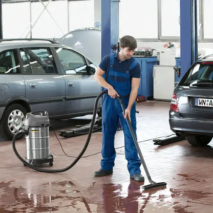 Karcher NT 30/1 Me Classic Pro Wet &  Dry Vacuum Cleaner

The NT 30/1 Me Classic is a practical and robust wet and dry vacuum cleaner. The 1,500 Watt machine features a 30-litre container and removes all kinds of dirt.

The Kärcher NT 30/1 Me Classic Pro Wet & Dry Vacuum Cleaner is a practical and robust wet and dry vacuum cleaner. The 1,500 Watt machine features a 30-litre container and removes all kinds of dirt.