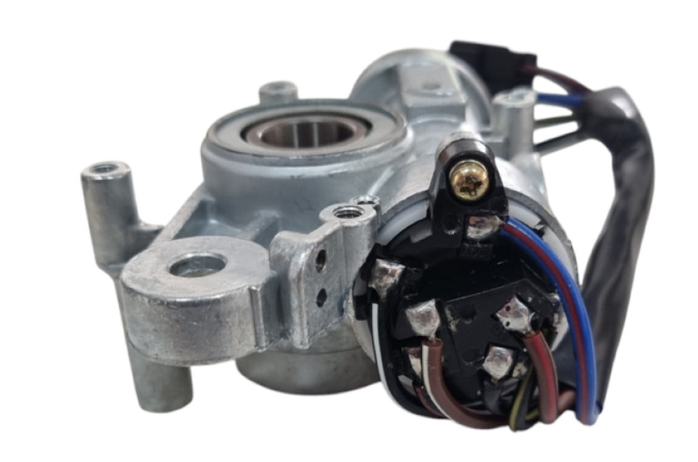 Replacement Ignition Switch For Toyota Hilux YN With Set Of Keys

The Replacement Ignition Switch for Toyota Hilux YN with a set of keys is a reliable and durable solution designed specifically for Toyota Hilux YN models. This product ensures seamless functionality, enhancing the convenience and security of your vehicle.