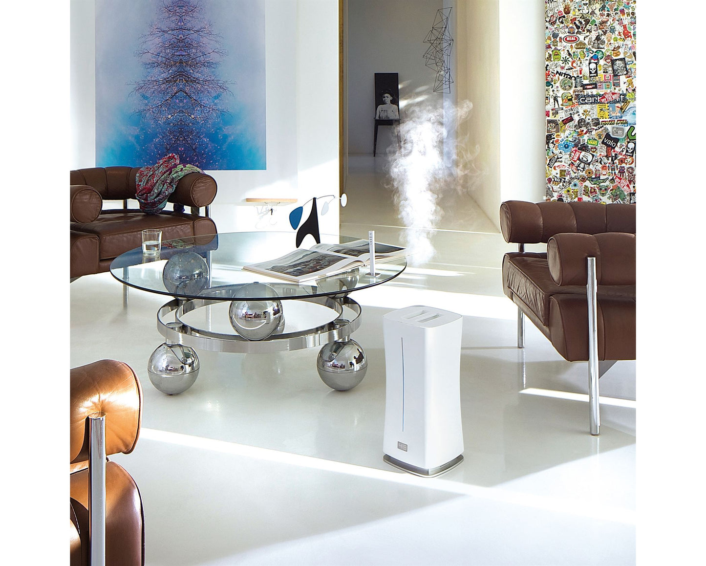 Stadler Form Humidifier With Fragrance Dispenser Wifi Connectivity White 6.3 L 10-95W "Eva" #

The precise humidifier-lady Eva ensures exact humidification thanks to the unique external humidity sensor Remote Sensor™ which also serves as remote control. Using the hygrostat, the humidity level can individually be selected between 30 – 75 % or continuous operation