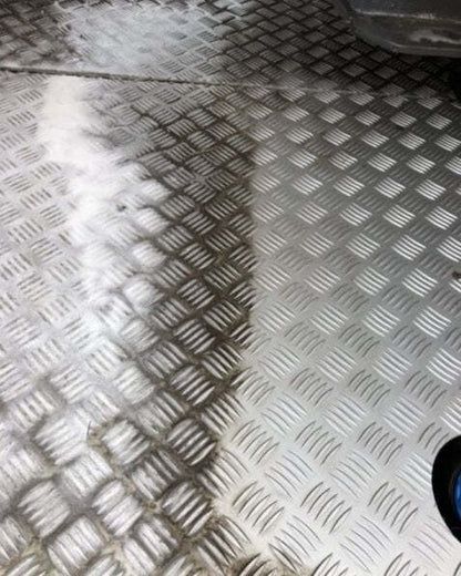 Usage guide showing dilution application dwell time and high pressure rinse steps