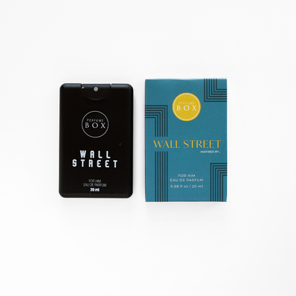 Close-up view of Perfume Box Wall Street 50ml Eau De Parfum glass bottle