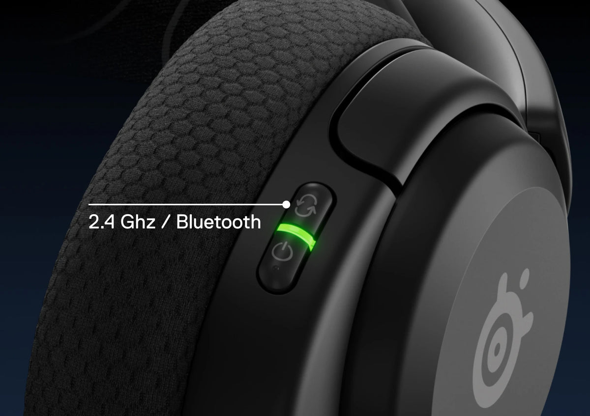 Close-up of fully retractable ClearCast Gen 2.X boom mic on Arctis Nova 5X