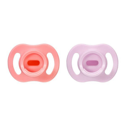 Pair of Tommee Tippee ultra-light StayPut 100% silicone dummies for newborns